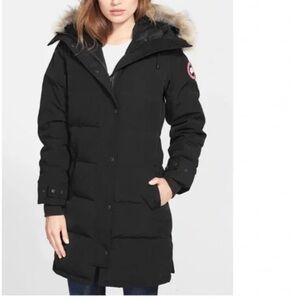 Shelburne parka with original fur & black label